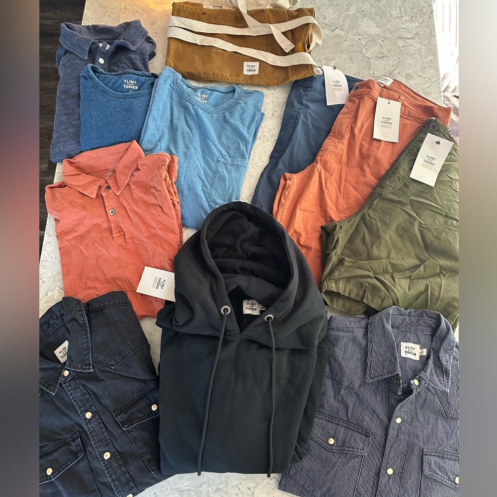 Huckberry FLINT AND TINDER GIFT SET SIZE LARGE